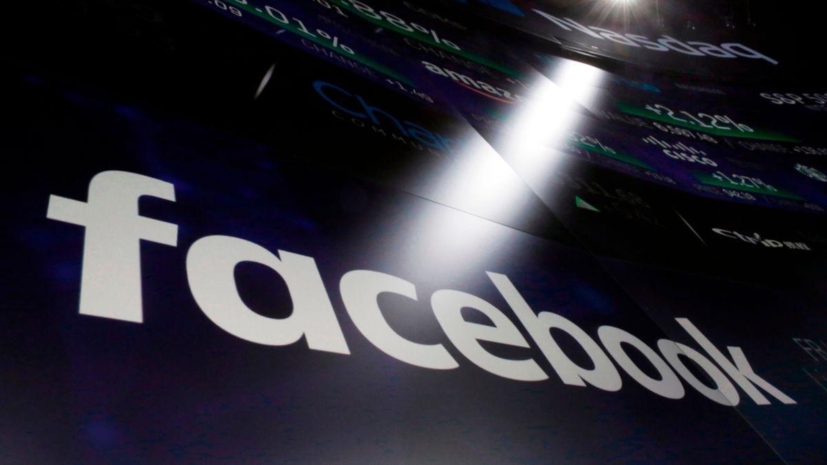 Facebook čelí kvůli uniklým interním dokumentům závažným obviněním